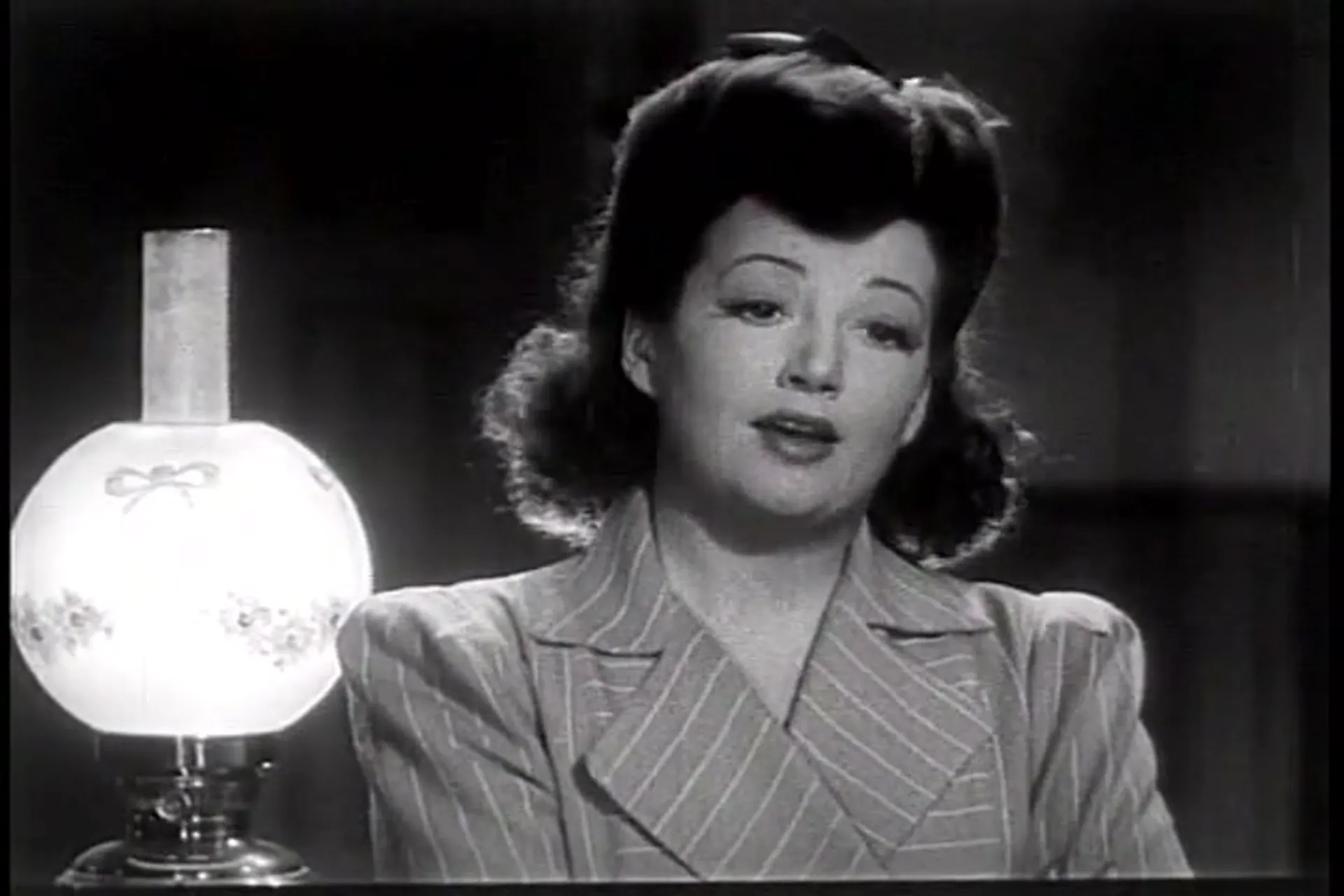 Girls in Chains scene still 2