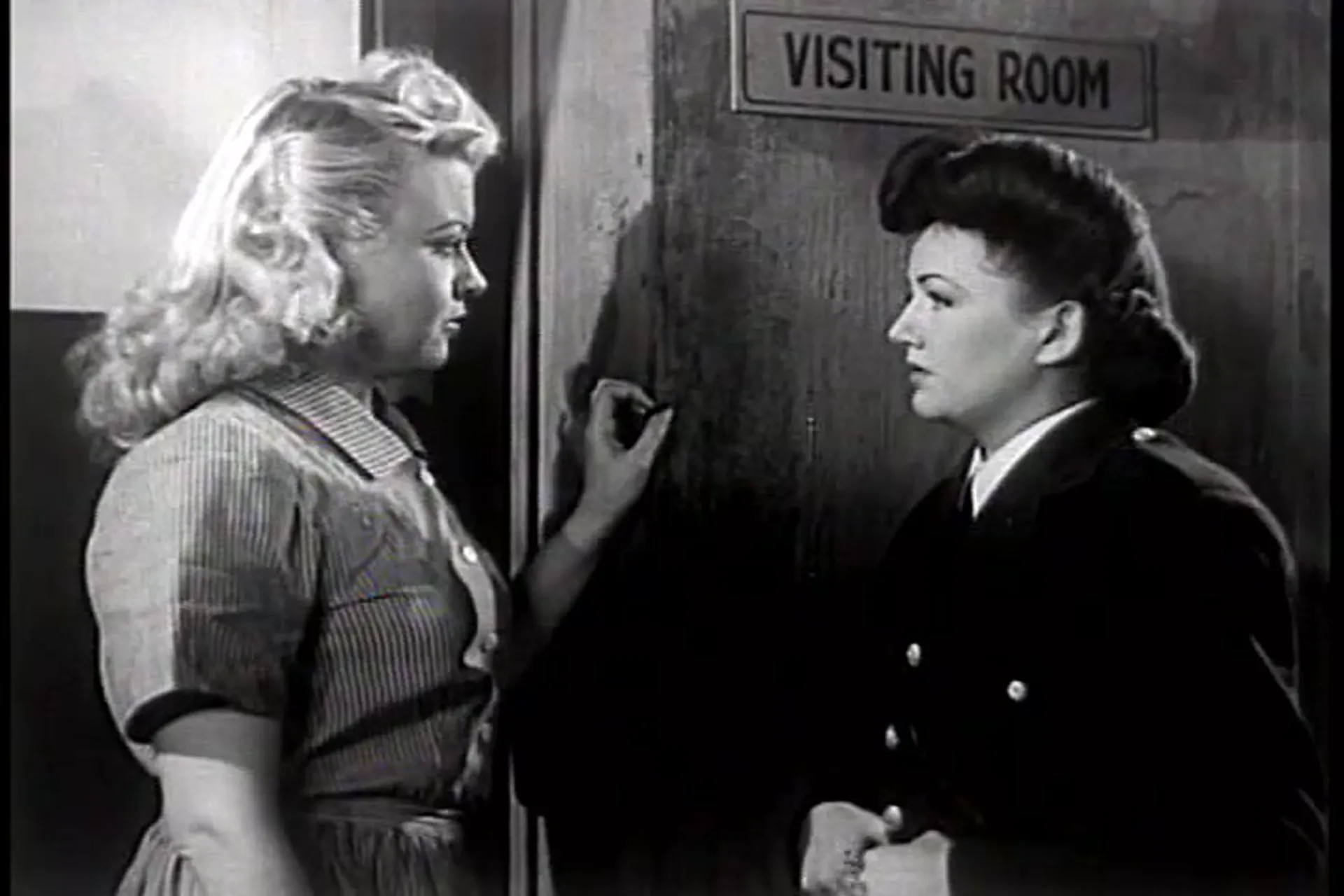 Girls in Chains scene still 6