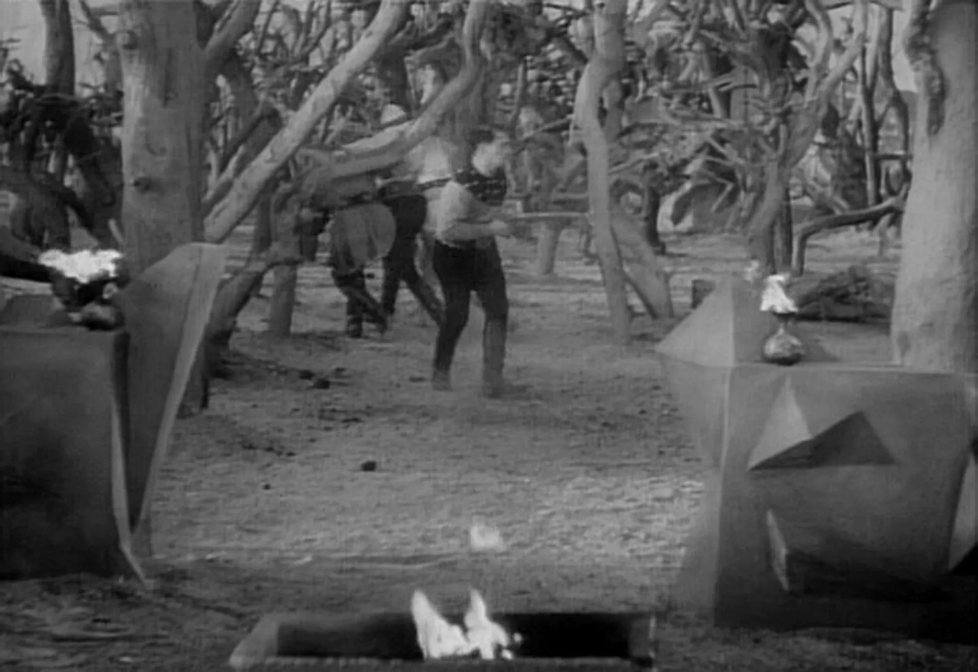 Flash Gordon's Trip to Mars scene still 5