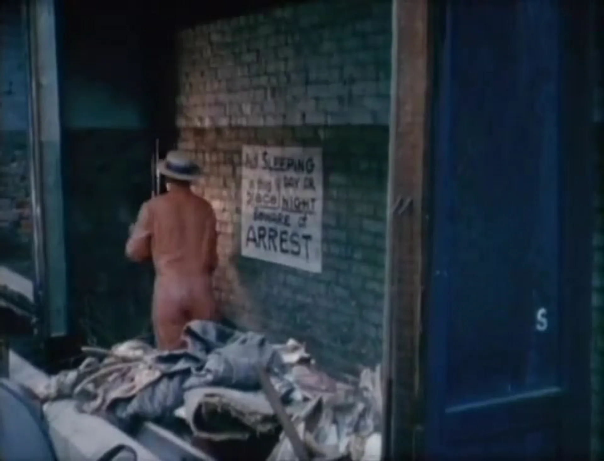 The Immoral Mr. Teas scene still 7