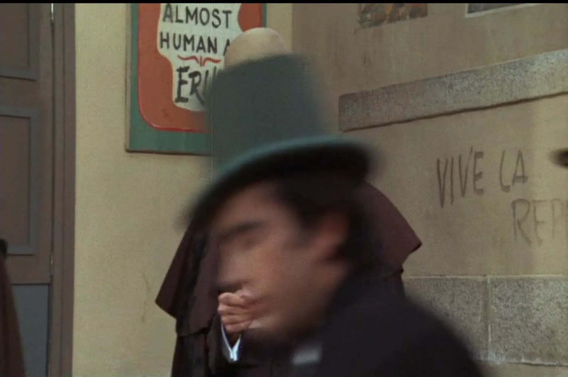 Murders in the Rue Morgue scene still 1